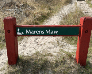 Hinweisschild Marens Maw